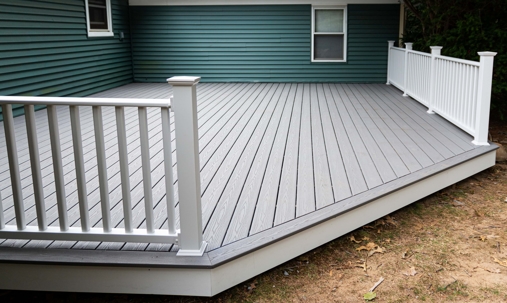 Clean backyard deck on clean house