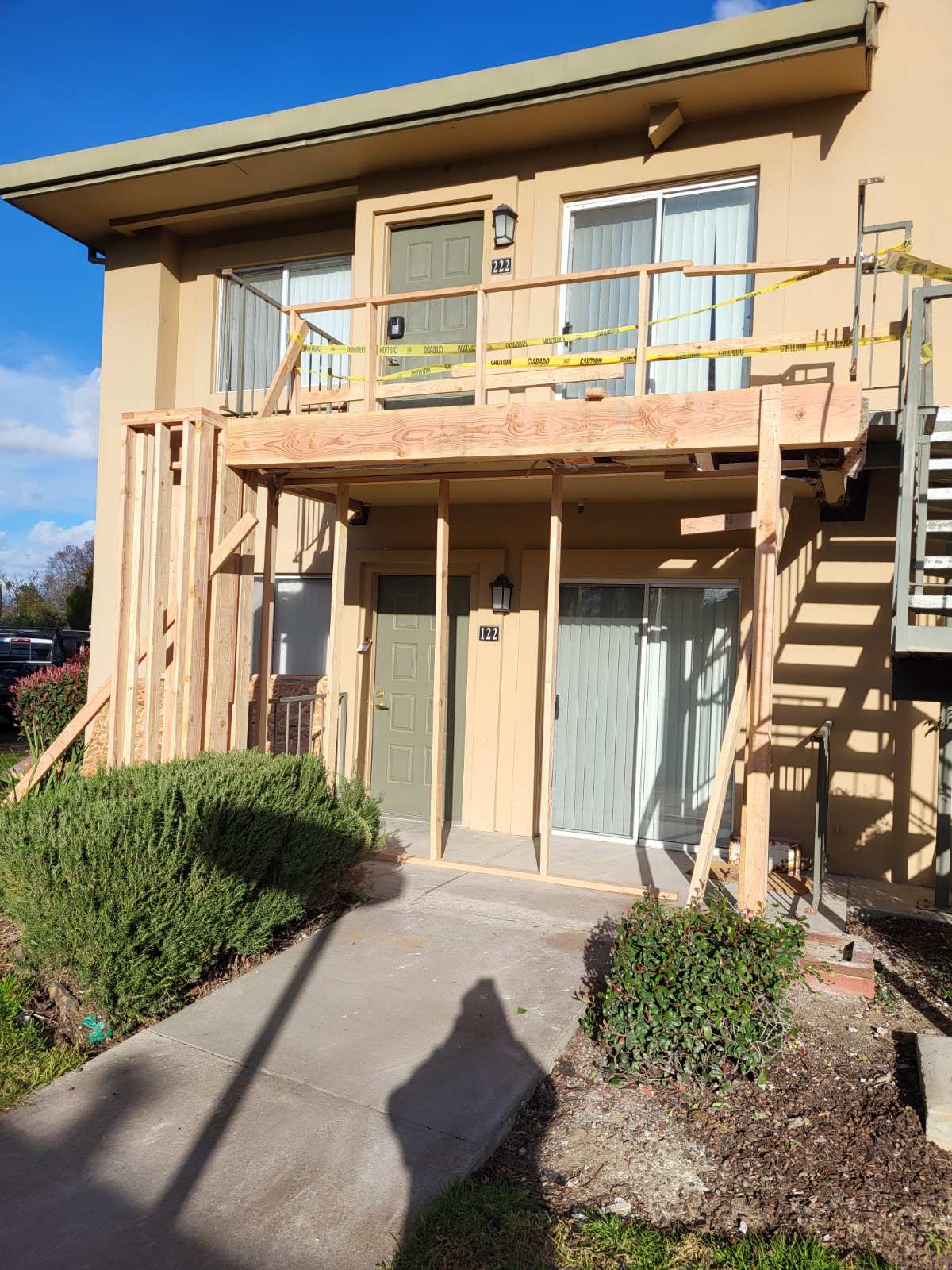 framing repair for deck and balcony Photo